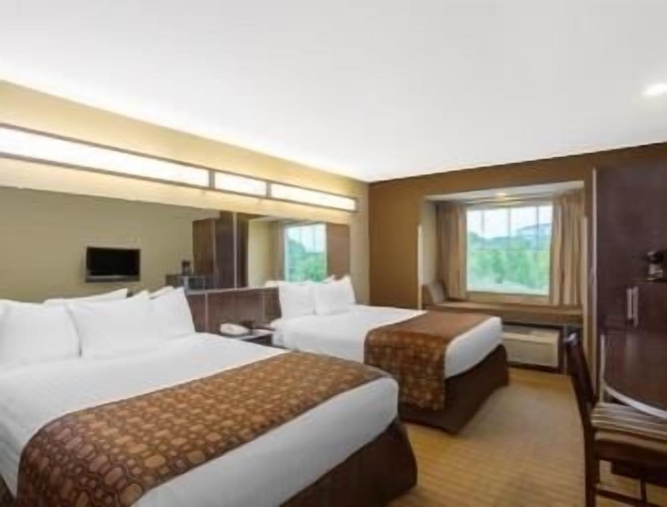 Microtel Inn & Suites By Wyndham Мариетта Экстерьер фото